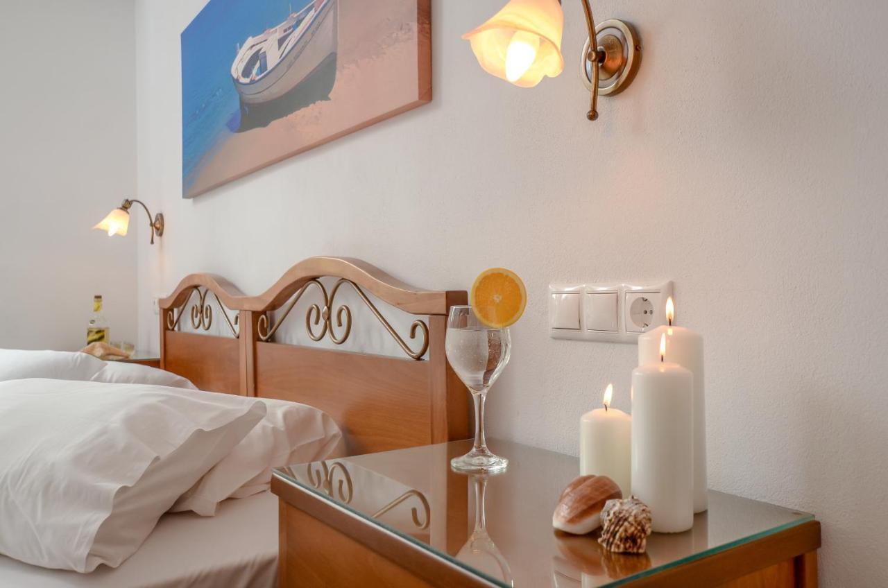 Dolphin Studios Agia Anna  Esterno foto
