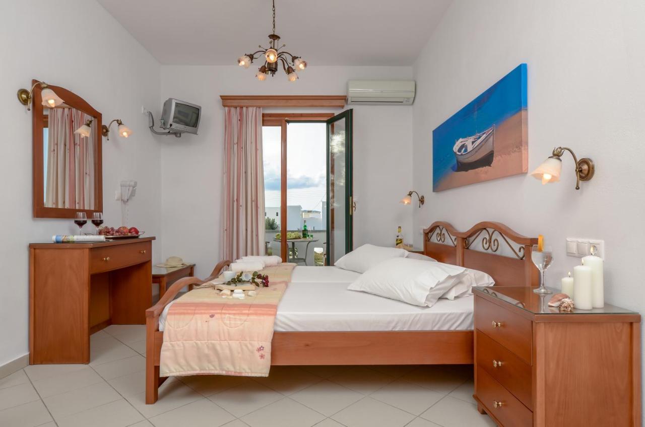 Dolphin Studios Agia Anna  Esterno foto