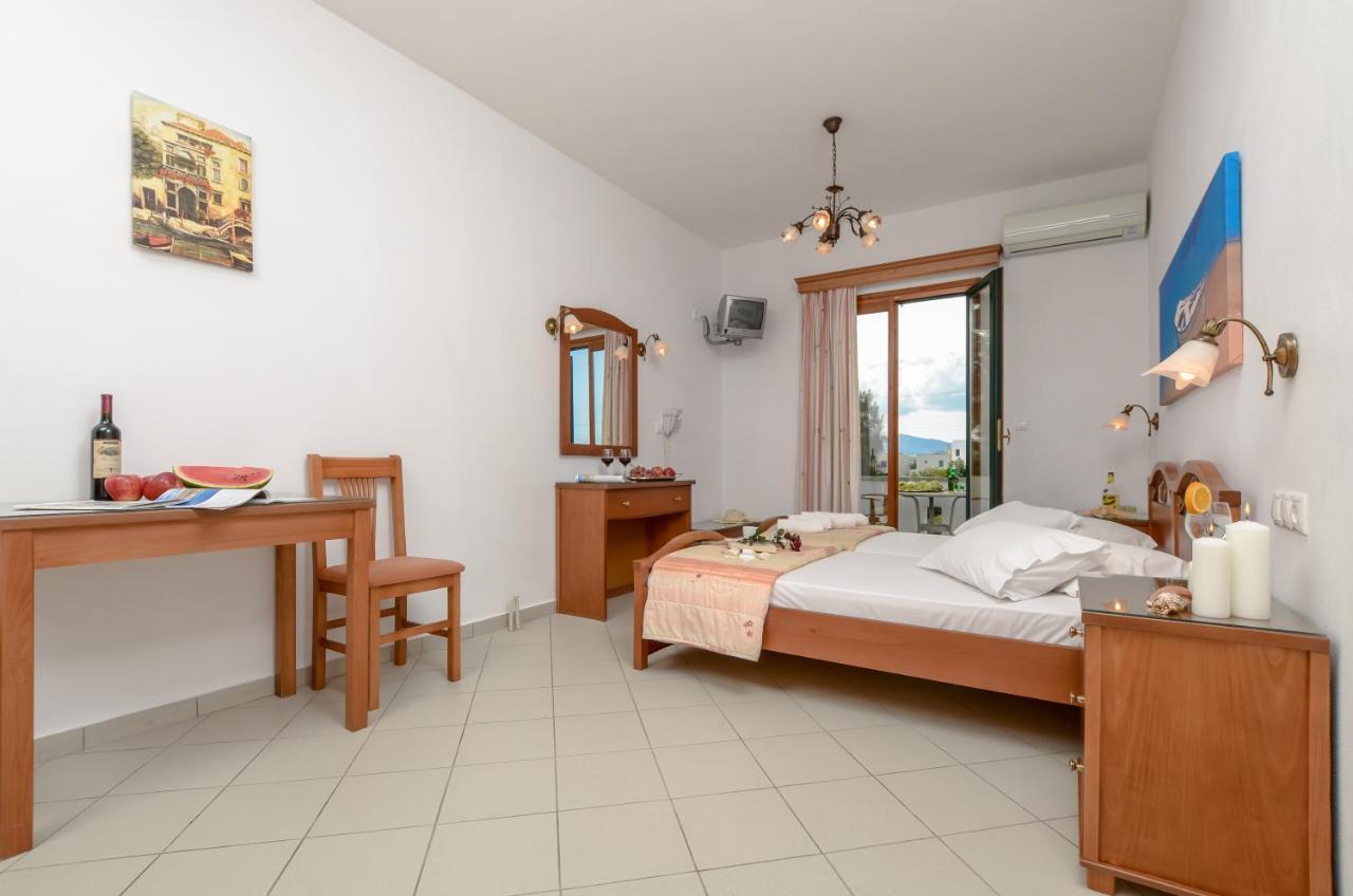 Dolphin Studios Agia Anna  Esterno foto