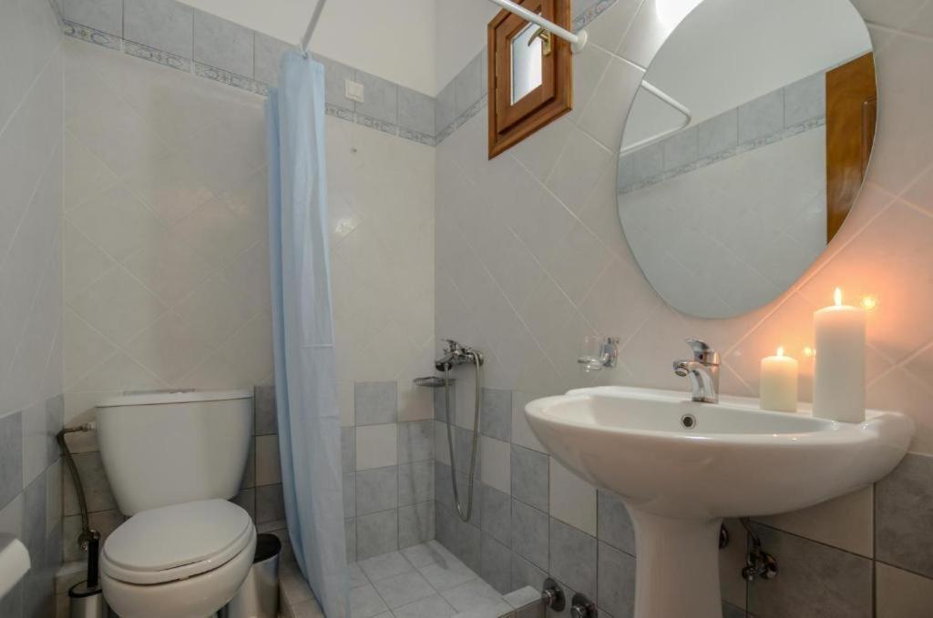 Dolphin Studios Agia Anna  Esterno foto